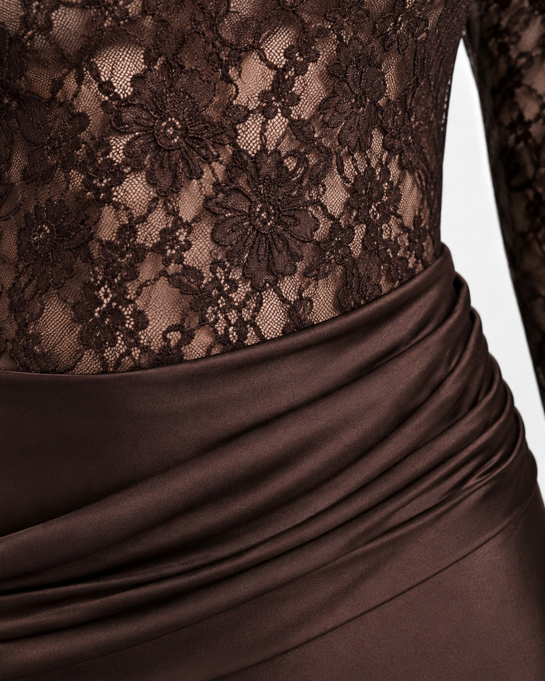Vestido de gala de encaje Négresco