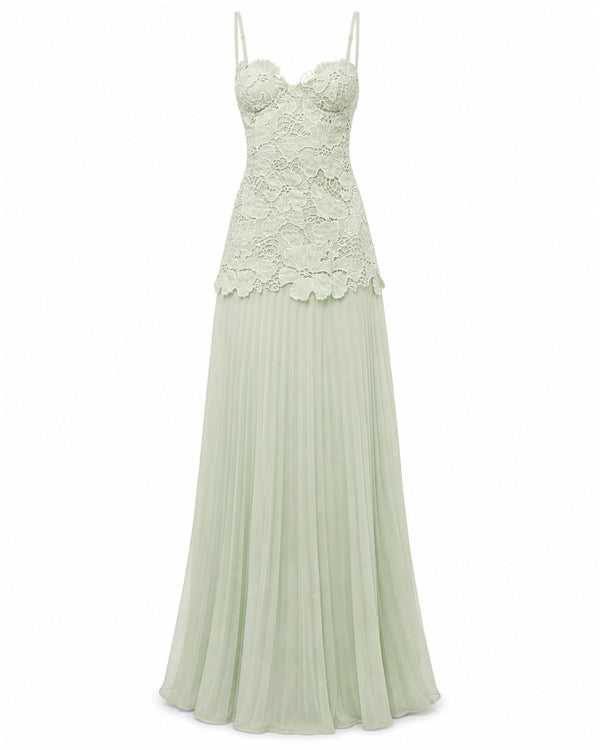Aubagne Lace Gown