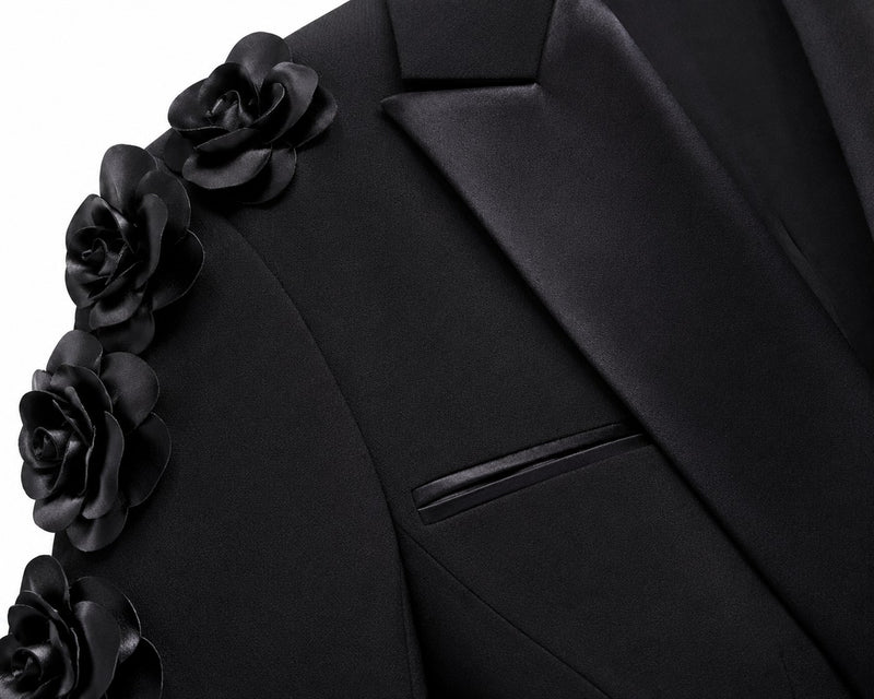 Tailleur Blazer Croisette con Strass on model